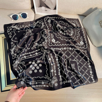 Usine en gros personnalisé numérique imprimé 100% foulard en soie de mûrier haute qualité dames vrais foulards en soie