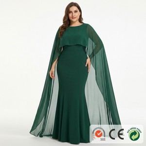 Abito <span class=keywords><strong>da</strong></span> sera a sirena in crêpe a vita alta The Maple Cape Gown <span class=keywords><strong>da</strong></span> <span class=keywords><strong>donna</strong></span>, <span class=keywords><strong>taglie</strong></span> forti, elegante per invitati a matrimoni, gala e feste, dalla S alla 5XL - Product Image 1