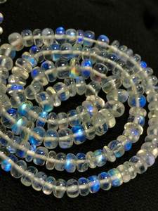 AAAAA Pierre de lune arc-en-ciel de haute qualité 16 pouces brin lisse poli Rondell perles entièrement bleu feu taille 3.5-7.5mm - Product Image 5