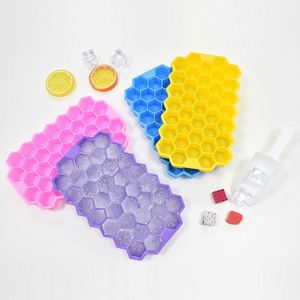 Stackable Food Grade Silicone Honeycomb Cube Tray <b>Ice</b> <b>Maker</b> Function Eco Friendly Easy Release 37 Cavity - Product Image 3
