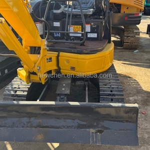 Mini-excavatrice Komatsu PC30 d'occasion, excavatrice de 3 tonnes avec composants principaux : moteur, boîte de vitesses, pompe à engrenages, roulement, PLC - Product Image 3