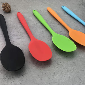 थोक अनुकूलित बीपा मुक्त सिलिकॉन स्पुटुला उच्च गर्मी प्रतिरोधी गैर-स्टिक रसोई उपकरण केक के लिए - Product Image 3