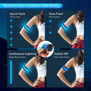 Vòng Đeo Tay Phản Quang Nhấp Nháy An Toàn Thể Thao <span class=keywords><strong>LED</strong></span> Với Khả Năng Hiển Thị Cao Phát Sáng Trong Vòng Tay Tối Để Đi Bộ Và Chạy Bộ - Product Image 3