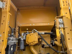 รถขุดตีนตะขาบมือสอง Caterpillar รุ่น CAT 323 ของแท้ น้ำหนัก 23 ตัน ขายดี รถขุด CAT 323 323gc สำหรับงานก่อสร้าง - Product Image 5