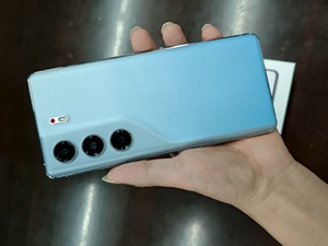 2025 C40 Pro 5g điện thoại thông minh mở khóa <span class=keywords><strong>Android</strong></span> <span class=keywords><strong>Techno</strong></span> Camon 40 Pro 15 miễn phí Tai nghe quốc tế phiên bản pháp Tây Ban Nha LTE - Product Image 3