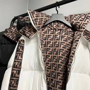 Giacca Reversibile di Lusso 2026 Di, 90% Piuma d'Oca, Impermeabile e Traspirante, Cappotto alla Moda con Zip e Logo Frontale per Uomo e Donna - Product Image 6