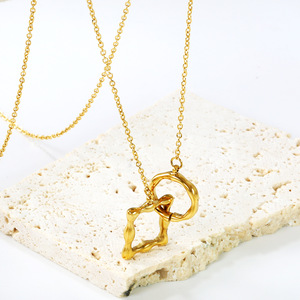 Stainless Steel Round Clavicle Chain Pendant 18k Gold Plated <b>Necklace</b> For Women Geometric <b>Ring</b> Design Everyday Wearing - Product Image 2