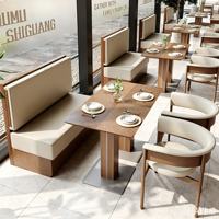 Nouveau mobilier de restaurant au design moderne, style bois, banquette longue croisée avec table et chaises pour café
