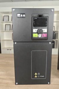 Convertidores de Frecuencia Trifásicos de 93KW 380V Personalizables de Fábrica para Aplicaciones de Motor en Máquinas de Plástico - Product Image 3