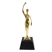 Grossiste d'usine sport métal personnaliser prix femme homme trophée coupe prix