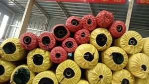 Gazon artificiel <span class=keywords><strong>de</strong></span> haute qualité pour terrains <span class=keywords><strong>de</strong></span> <span class=keywords><strong>mini</strong></span>-football, facile d'entretien, échantillons gratuits Rose - Product Image 6