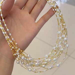 Collar de Perlas de Agua Dulce Plateadas con Baño de Oro, Detalles de Perlas con Brillo Elegante, Diseño de Alambre Flexible, Gargantilla de Perlas Envolvente - Product Image 6