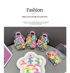 Niedliche Kinder Mini Plastik-Haarspangen Set Cartoon Alphabet Blumen-Design für Kleinkinder Party Trendiges Haaraccessoire - Product Image 5