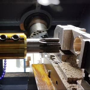 Centro de Torneado CNC de Alta Velocidad con un Solo Husillo y Control de Mecanizado Automático - Product Image 4