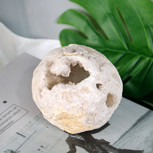 Venta al por Mayor de Cristales Naturales de Ágata, Racimos de Piedras, Esferas de Cuarzo, Geodas de Ágata Blanca para Sanación - Product Image 2
