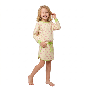 Completi <span class=keywords><strong>Abbigliamento</strong></span> <span class=keywords><strong>Bambina</strong></span> Trendy 2026 Stile Western con Pois, Set Gonne e Pantaloncini a Maniche Lunghe, <span class=keywords><strong>Abbigliamento</strong></span> Bambini all'Ingrosso - Product Image 3