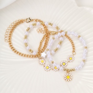 4pcs One Set Hot Sale Cross-border New Style Ethnic Style Stacked love Beaded <b>Bracelets</b> Bohemian Retro Daisy <b>Bracelet</b> for Women - Product Image 5