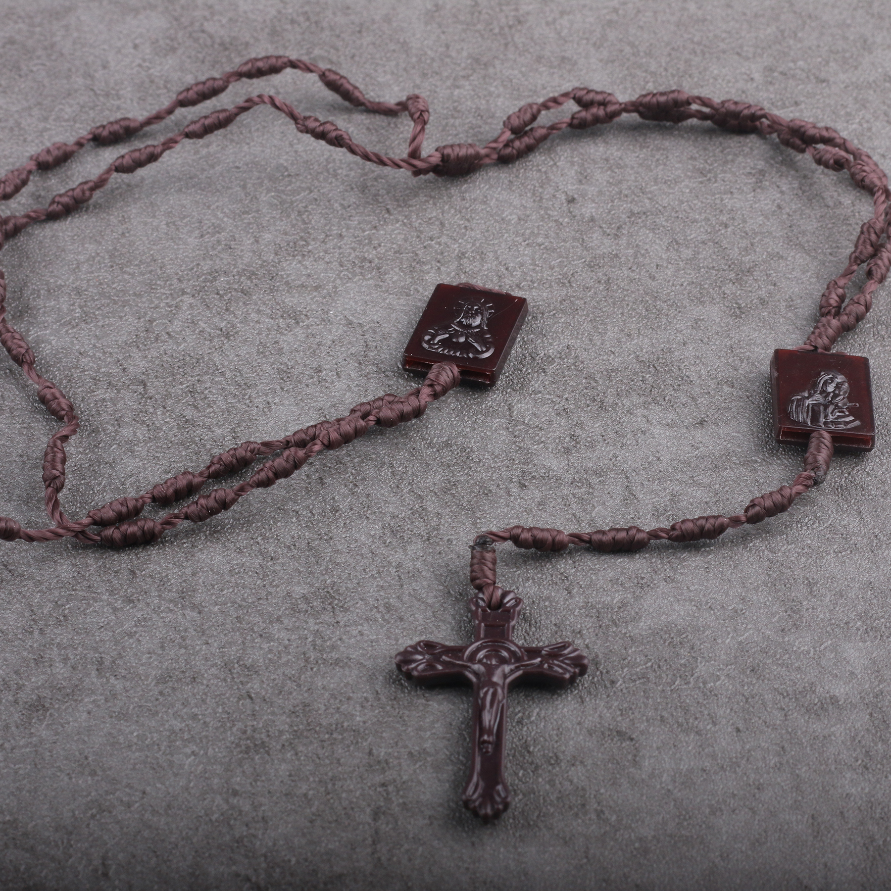 mount carmel brown plastic scapular