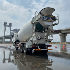 Camión Mezclador de Concreto Shacman Delong M3000 6x4 Directo de Fábrica, 336HP, 12CBM, Mezclador de Cemento Diésel en Venta a Precio Económico - Product Image 2