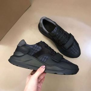 Stock X Chaussures de sport de style classique, de qualité supérieure, de luxe, à plateforme épaisse, décontractées pour la marche, de créateur originales - Product Image 5