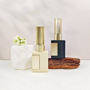 ขวดแก้วทรงสี่เหลี่ยมขนาด30มล. พร้อมฝาแปรงสำหรับกล่องใส่น้ำยาทาเล็บผลิตจากโรงงาน - Product Image 4