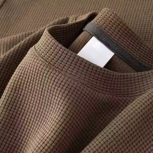 Tùy Chỉnh 100% Màu Sắc Của Nam Giới Cotton Waffle Stick In TEE Áo Sơ Mi Waffle Vải Áo Thun Bán Buôn Quá Khổ Waffle Dệt Kim T-Shirt Người Đàn Ông - Product Image 6