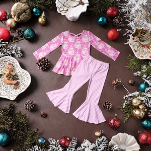 Tenues <span class=keywords><strong>de</strong></span> Noël pour filles personnalisées automne enfant en bas âge costume rose décontracté père noël imprimé cloche bas lait soie filles enfants 2 pièces - Product Image 4