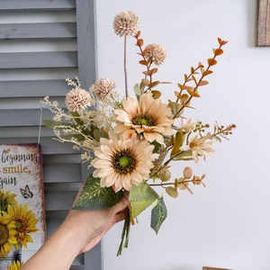 ช่อดอกทานตะวันประดิษฐ์ CallaFloral ทำจากผ้าพลาสติกถัก สำหรับตกแต่งบ้าน งานแต่งงาน ของตกแต่งผนัง รุ่น CF01444 - Product Image 2