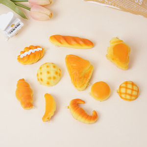 Set di Modelli di Mini Baguette in PU a Rimbalzo Rapido, Giocattolo Antistress Unisex per Tutte le Età - Product Image 3