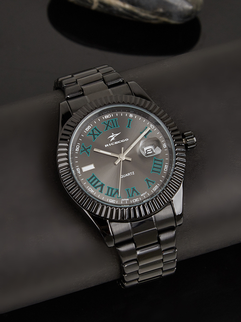 Luminous Quartz Business Wristwatch Hot Sale Custom Logo Engraved Watch Gifts Auto Date 20mm Band Glass Dial