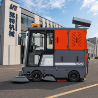 Nettoyeur de sols puissant avec moteur 48V, largeur de balayage de 2300 mm, autonomie de 6 à 8 heures, idéal pour les routes municipales et les grandes surfaces commerciales