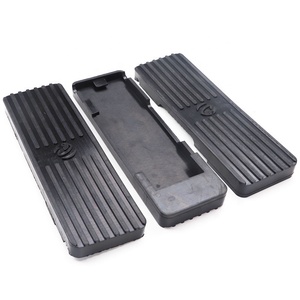 Couvercle en caoutchouc pour voitures de voiture Diffuseur de pare-chocs arrière Bavette en caoutchouc Pièces automobiles Pédale Pad - Product Image 3