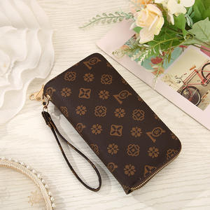 กระเป๋าสตางค์หนังแท้แบบสั้น 7 นิ้ว ดีไซน์ใหม่ คุณภาพสูง หรูหรา กันน้ำ ใส่บัตรได้  สำหรับทุกเพศ ราคาดีที่สุด - Product Image 6