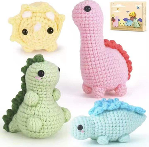 Kit di Uncinetto Fai-da-Te con 4 Dinosauri, Set Completo di Filati per Principianti, Istruzioni Facili da Seguire, Kit di Lavoro a Maglia Fai-da-Te - Product Image 2