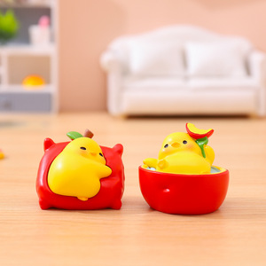 Caja Sorpresa con Figuras de Dibujos Animados Dobra Apple, Set de 6 Piezas, para Niñas, Decoración de Escritorio, Regalo - Product Image 3