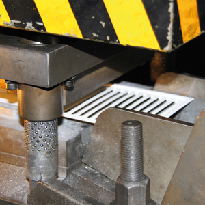 Qualité espagnole Port de dissipation thermique 20X20 Cm Grille de ventilation Grilles d'air d'échappement pour hôtel villa - Product Image 3