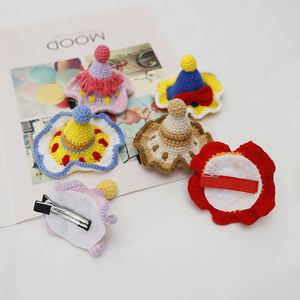 Chapeau de princesse coloré et élégant, petit accessoire de tête en laine tissée au crochet, pince à cheveux, accessoire de tête fait main, produit fini - Product Image 4