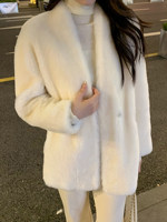 Manteau en fausse fourrure de vison 100 % polyester de luxe de haute qualité pour femme, col en V, boutons recouverts, élégant, longueur standard, épais, chaud et doux pour l'hiver