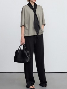 <span class=keywords><strong>Pantaloni</strong></span> Larghi da Donna OEM in Misto <span class=keywords><strong>Lino</strong></span> Traspirante, <span class=keywords><strong>Grigio</strong></span> e Nero, con Elastico in Vita e Coulisse, Gamba Dritta e Larga, per Ufficio e Casual - Product Image 3
