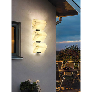 Lampe murale extérieure en marbre artificiel, lumière de jardin à détection de mouvement pour entrée de villa - Product Image 1