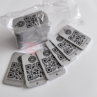Etiquetas de Código QR de Metal Grabadas Personalizadas con Números de Serie, Muestra Gratuita, MOQ Bajo, Etiqueta de Código QR de Metal Personalizada