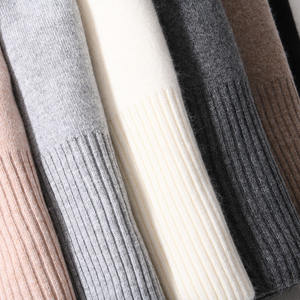 מפעל מכירת סתיו סיטונאי Soild צבע חורף עבה חם גדול צעיף לעטוף רגיל מותאם אישית לוגו יוקרה חורף צעיף קשמיר אישה - Product Image 2