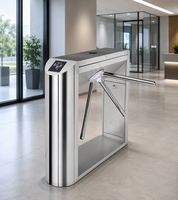Portique de contrôle d'accès en acier inoxydable avec lecteur de cartes RFID pour l'entrée des employés d'usine et le système de passage de bâtiment