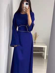 Nouvelle robe longue à manches longues en dentelle à la taille cintrée, couleur unie, robe élégante pour femmes - Product Image 3