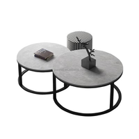 Salon nordique canapé balcon table basse design moyen ancienne petite table ronde table basse