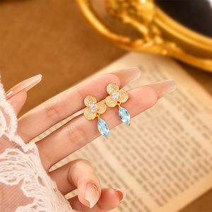 Pendientes de Plata 925 con Baño de Oro, Diseño de Trébol, con Piedra Natural de Corte Marquesa de 5*10mm, Hipoalergénicos, Elegantes, Estilo Vintage - Product Image 3