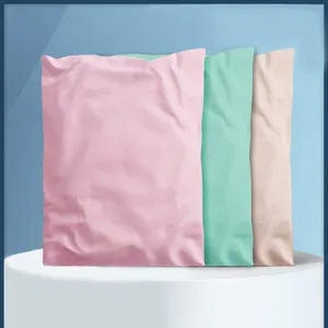 Bolsas de correo de polietileno reciclables personalizadas respetuosas con el medio ambiente, bolsas de paquetes de ropa, bolsas de embalaje de plástico para ropa