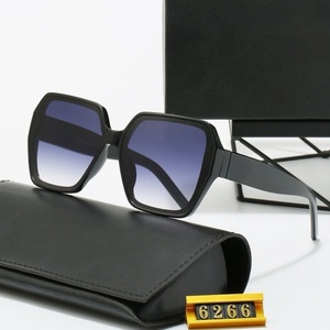 Wholesale Classic <b>Oversize</b> <b>Sunglasses</b> men Outdoor sports polarized designer <b>sunglasses</b> Fashion beach uv400 protection <b>sunglasses</b> - Product Image 2