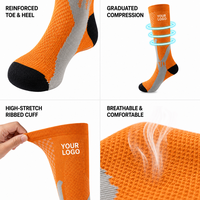 Chaussettes de compression sur mesure OEM, couleur personnalisée, douces, à compression graduée, hauteur genou, pour la course à pied, l'athlétisme, la randonnée, chaussettes de compression pour hommes
