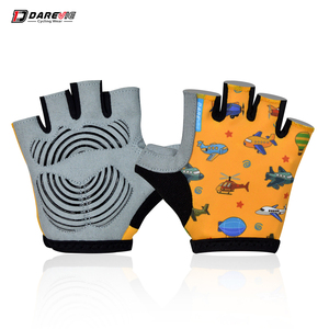 Los jóvenes <span class=keywords><strong>bici</strong></span> bicicleta <span class=keywords><strong>guantes</strong></span> de Niños de dibujos animados lindo niños bicicleta <span class=keywords><strong>guantes</strong></span> de medio dedo <span class=keywords><strong>guantes</strong></span> de ciclismo con Gel Pad - Product Image 5